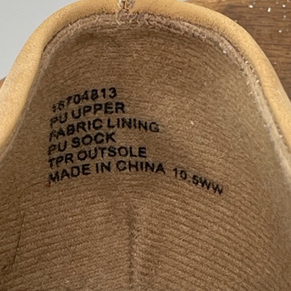 torrid tan studded d'Orsay flats with silver pyramid accents - Picture 7 of 8